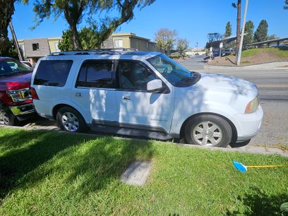 Used 2004 Lincoln Navigator 2WD