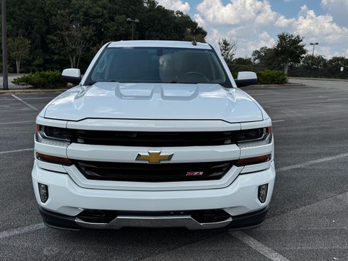 Used 2017 Chevrolet Silverado 1500 LT w/ All Star Edition image 15