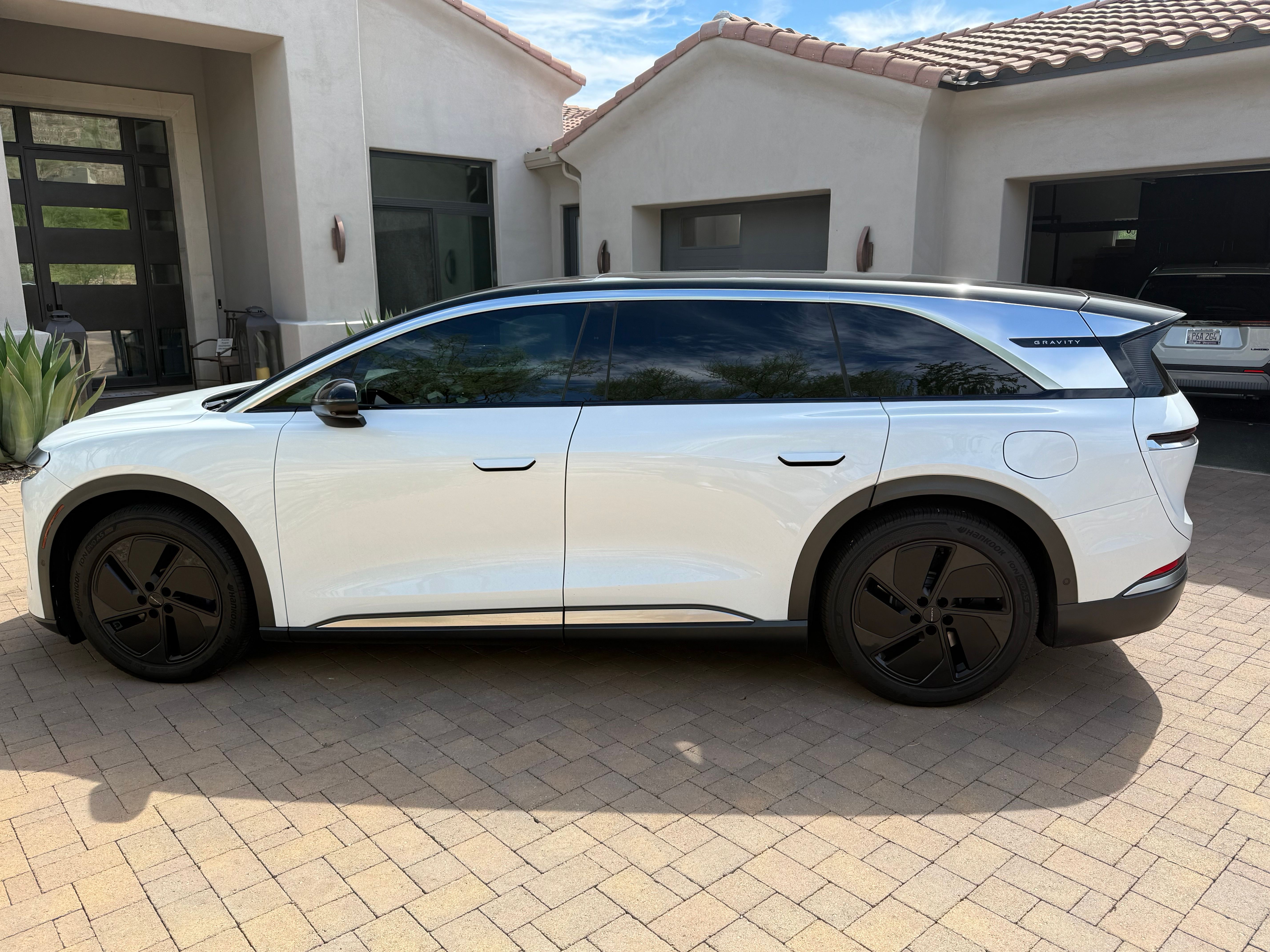 Used 2026 Lucid Gravity Grand Touring AWD/4WD image 17