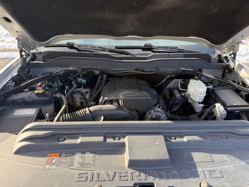 Used 2019 Chevrolet Silverado 2500 W/T w/ WT Convenience Package image 9