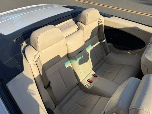 Used 2009 BMW 650i Convertible RWD image 14