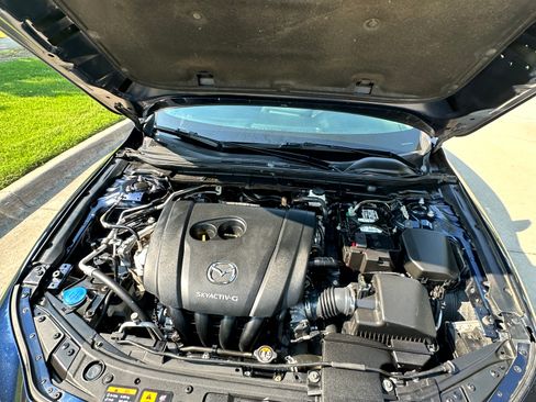 Used 2019 MAZDA MAZDA3 Sedan w/ Select Package image 11