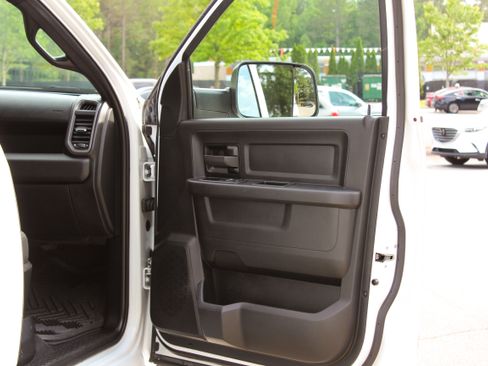 Used 2022 RAM 2500 Tradesman AWD/4WD image 13