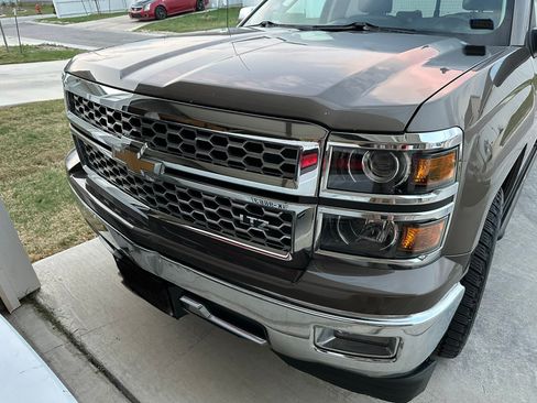 Used 2015 Chevrolet Silverado 1500 LTZ w/ Texas Edition, 1LZ Trim RWD image 9