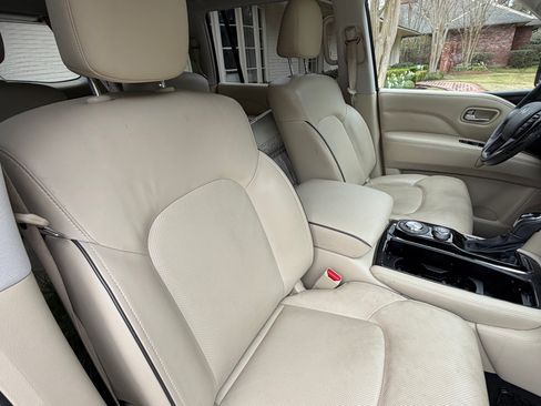 Used 2021 INFINITI QX80 Luxe w/ Cargo Package image 14