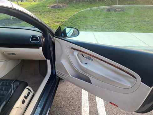 Used 2008 Volkswagen Eos Lux image 10