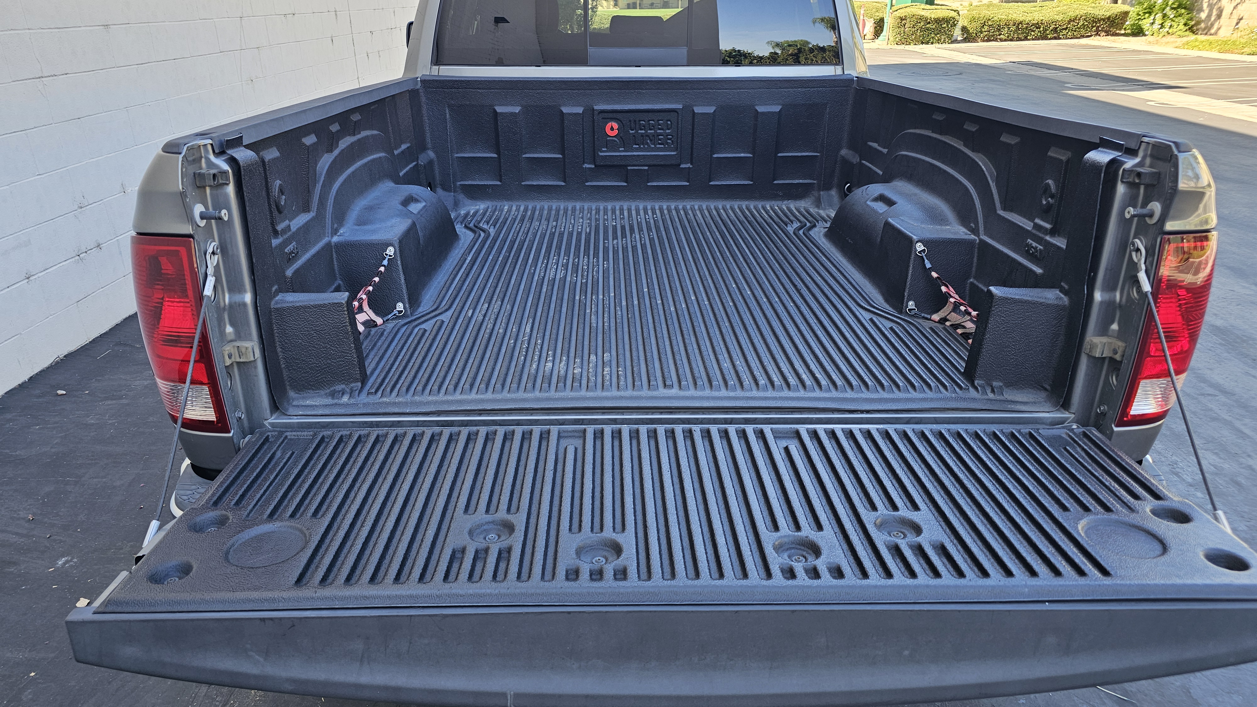 Used 2011 RAM 1500 Big Horn RWD image 9