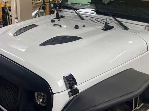 Used 2017 Jeep Wrangler Unlimited Sport image 9