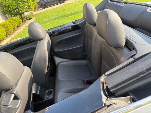 Used 2013 Volkswagen Beetle 2.0T image 13