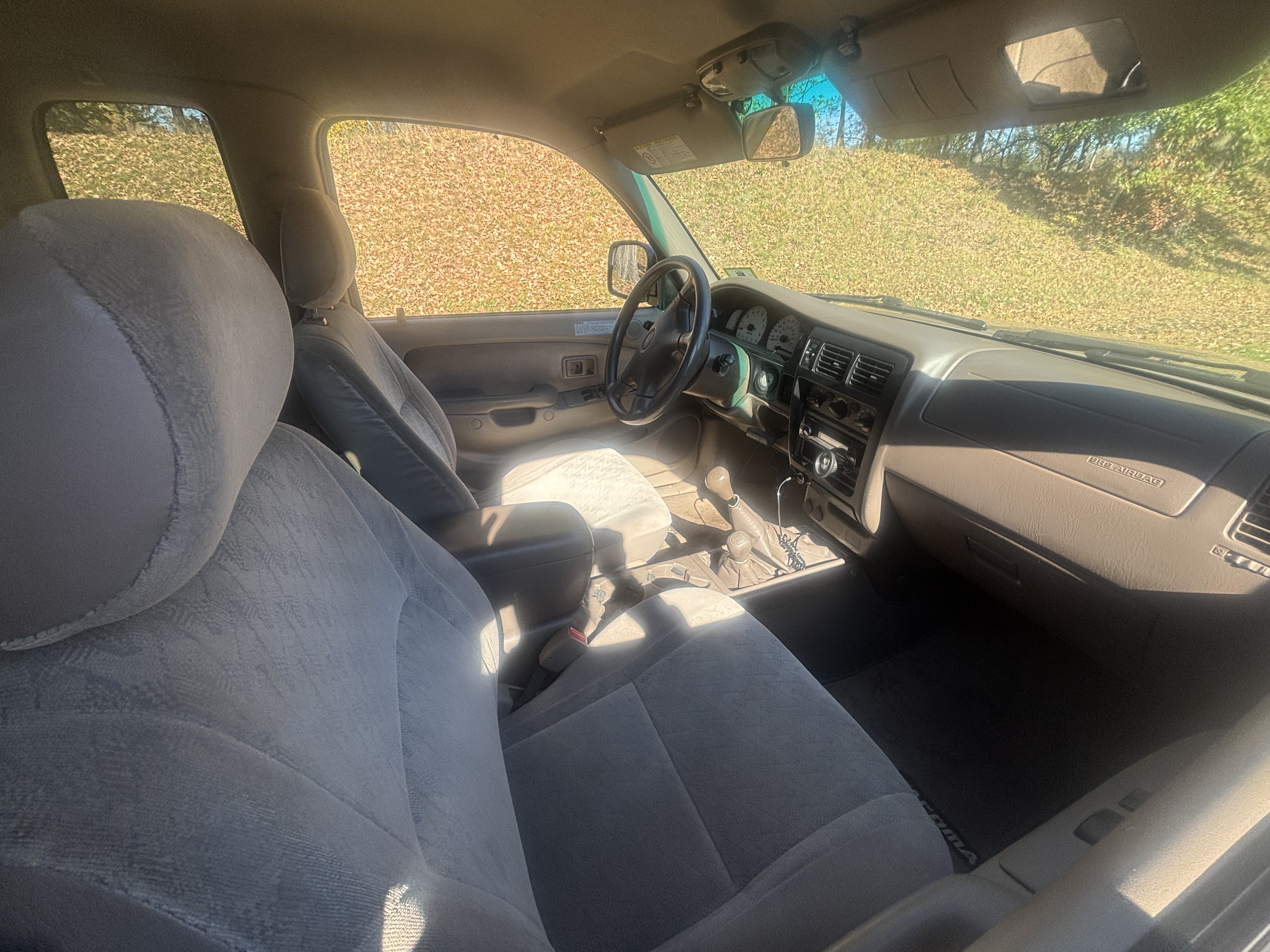 Used 2001 Toyota Tacoma 4x4 Xtracab V6 image 9