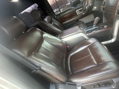 Used 2009 Ford F150 Platinum image 10