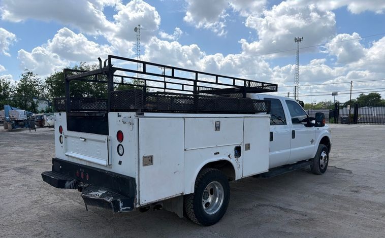 Used 2015 Ford F350 XL w/ Power Equipment Group AWD/4WD image 13