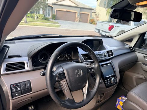 Used 2016 Honda Odyssey EX-L image 8