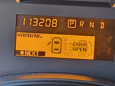 Used 2012 Nissan Titan SV w/ Tow Pkg image 15