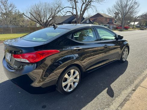 Used 2013 Hyundai Elantra Limited image 15