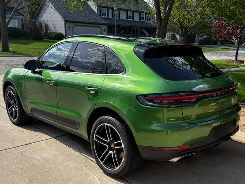 Used 2021 Porsche Macan AWD/4WD image 4