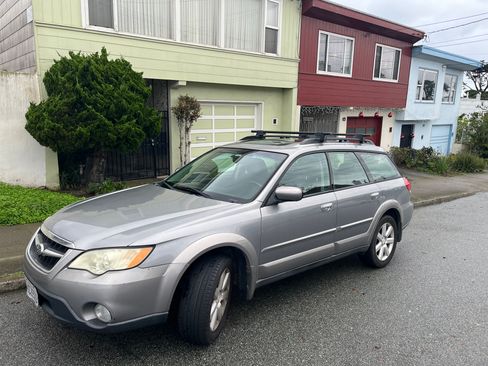 Used 2008 Subaru Outback 2.5i Limited L.L. Bean image 2