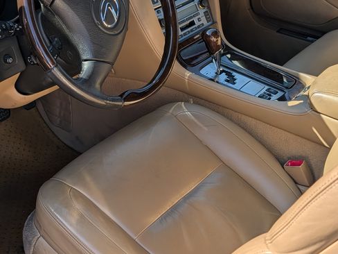 Used 2006 Lexus SC 430 Convertible image 3