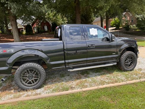 Used 2015 Ford F150 XLT w/ Equipment Group 301A Mid AWD/4WD image 1