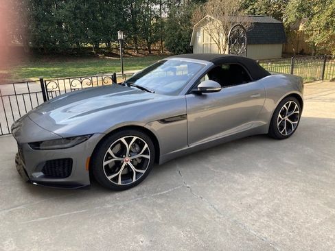Used 2021 Jaguar F-TYPE Convertible image 2