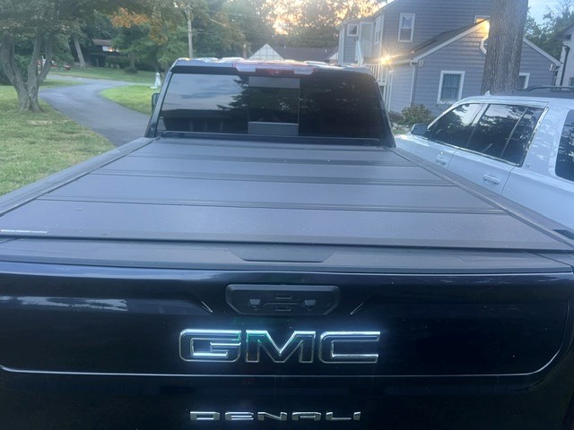 Used 2024 GMC Sierra 2500 Denali Ultimate w/ Snow Plow Prep/Camper Package AWD/4WD image 4