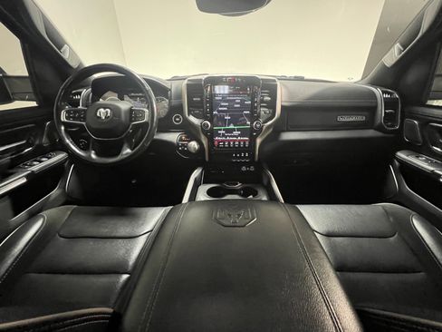 Used 2019 RAM 1500 Laramie image 10