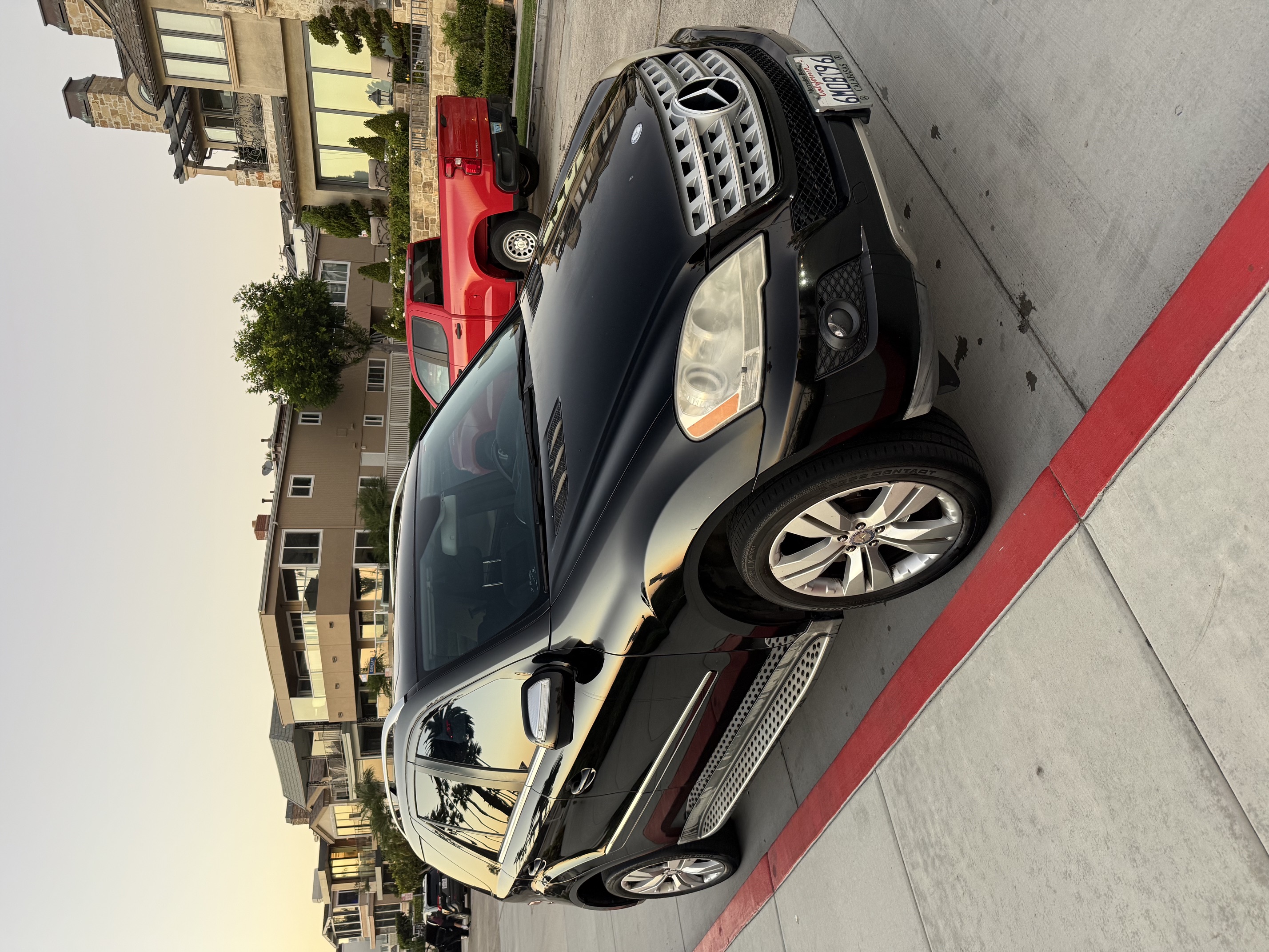 Used 2010 Mercedes-Benz ML 350 2WD image 1
