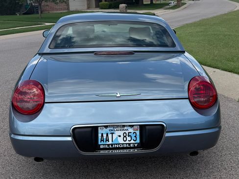 Used 2005 Ford Thunderbird RWD image 5