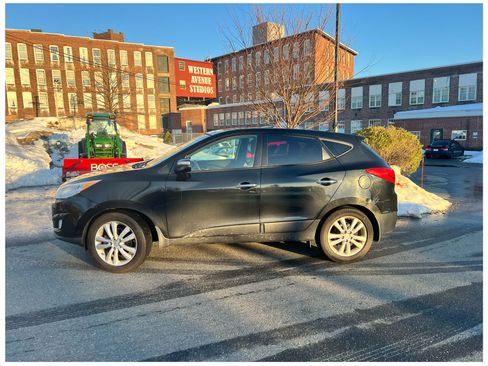 Used 2013 Hyundai Tucson Limited w/ Premium Pkg image 1