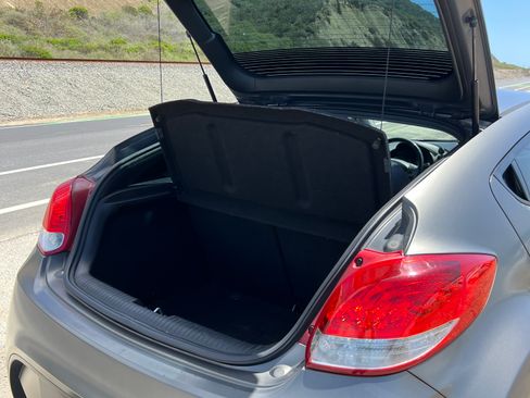 Used 2015 Hyundai Veloster Turbo image 6