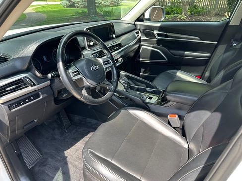 Used 2020 Kia Telluride S image 11