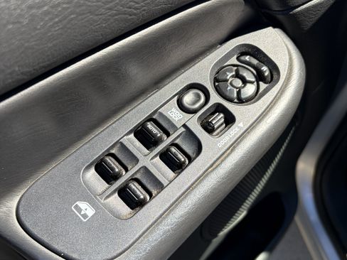 Used 2003 Dodge Ram 1500 Truck SLT image 21