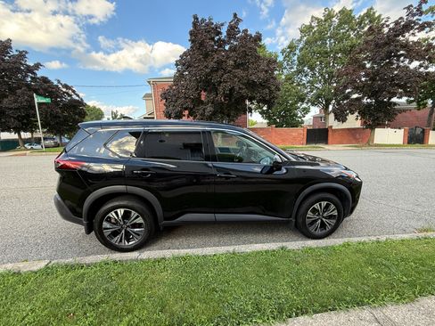 Used 2021 Nissan Rogue SV AWD/4WD image 6