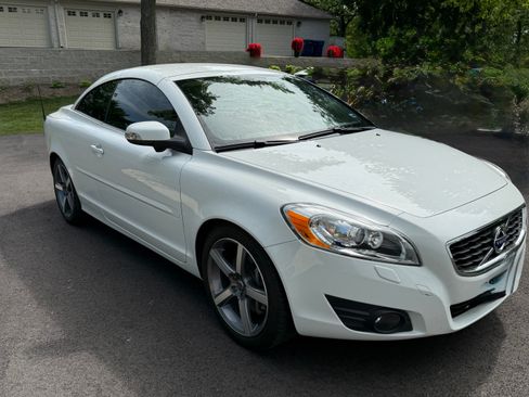 Used 2013 Volvo C70 T5 FWD image 10