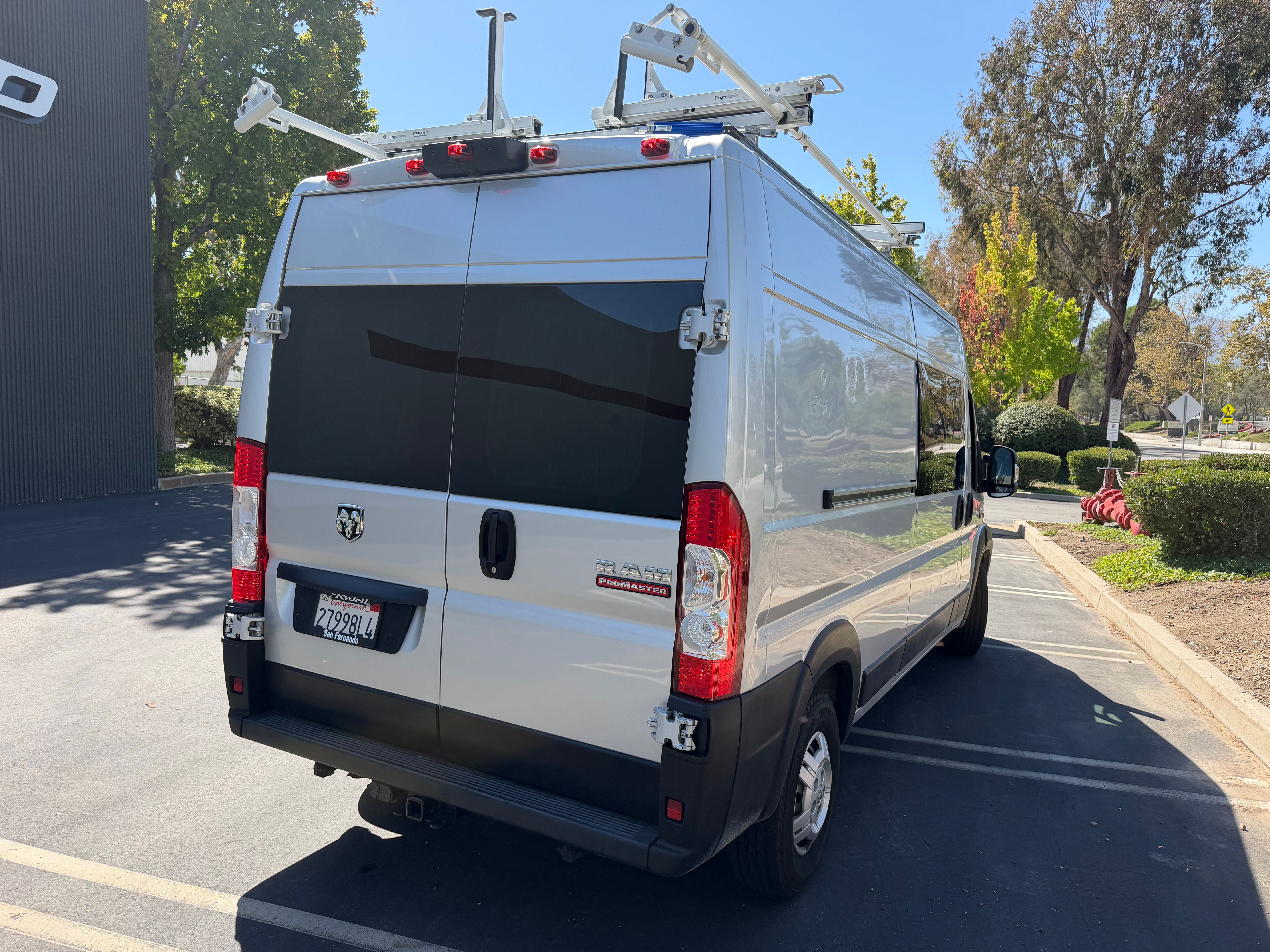Used 2021 RAM ProMaster 2500 w/ Convenience Group FWD image 10