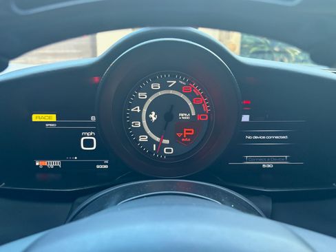 Used 2019 Ferrari 488 GTB image 6