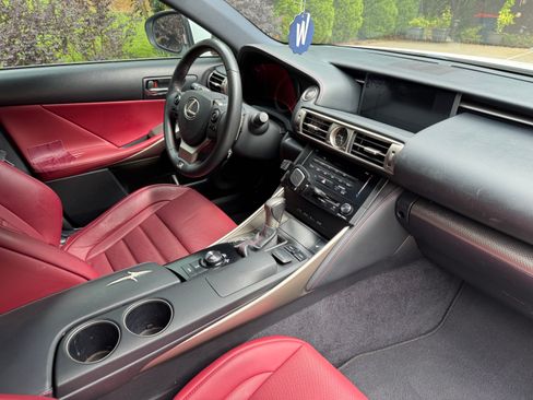 Used 2014 Lexus IS 350 w/ F Sport Package RWD image 13