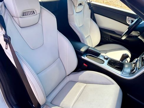 Used 2015 Mercedes-Benz SLK 250 image 13