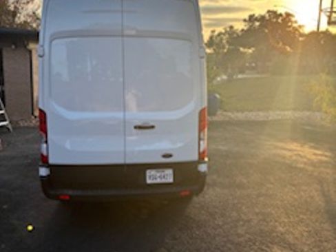 Used 2021 Ford Transit 250 148 High Roof image 5