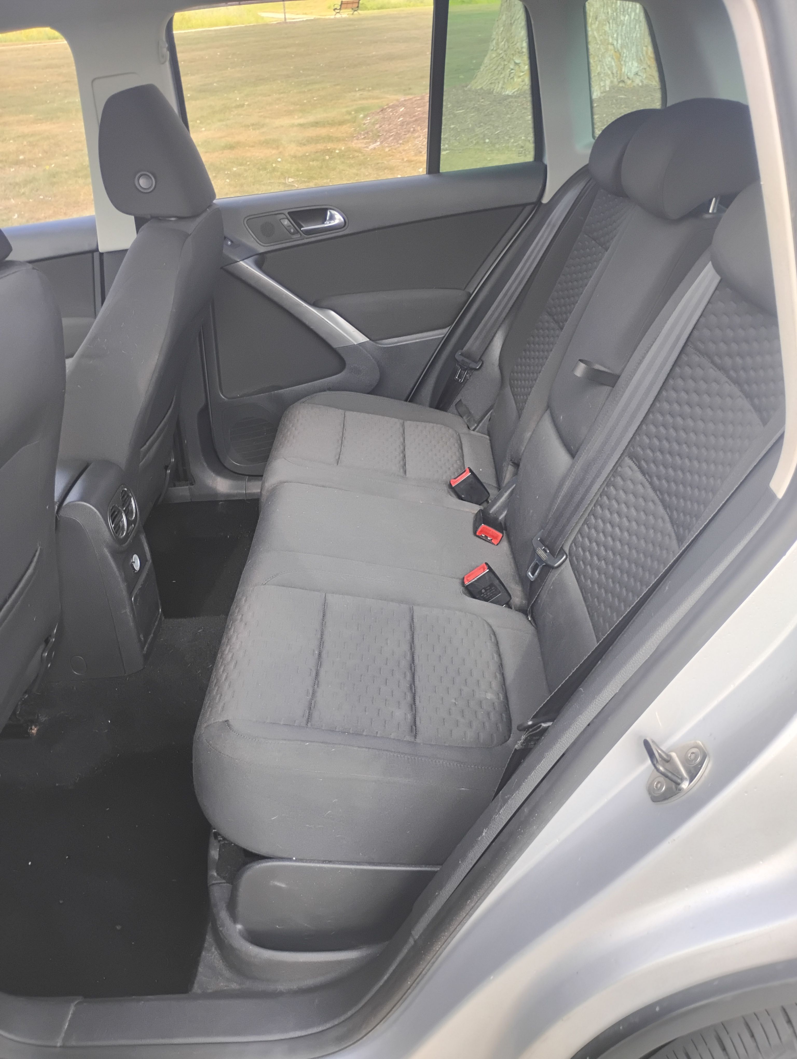 Used 2009 Volkswagen Tiguan SEL AWD/4WD image 11