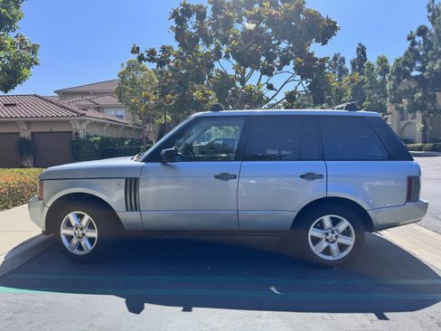 Used 2008 Land Rover Range Rover HSE image 10