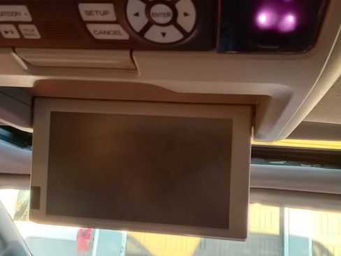 Used 2016 Honda Odyssey Touring image 16