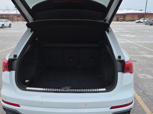 Used 2019 Audi Q3 2.0T Premium Plus image 13