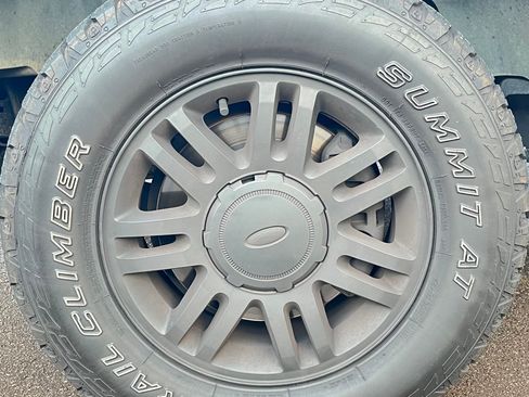 Used 2012 Ford F150 Lariat w/ Lariat Plus Pkg RWD image 11