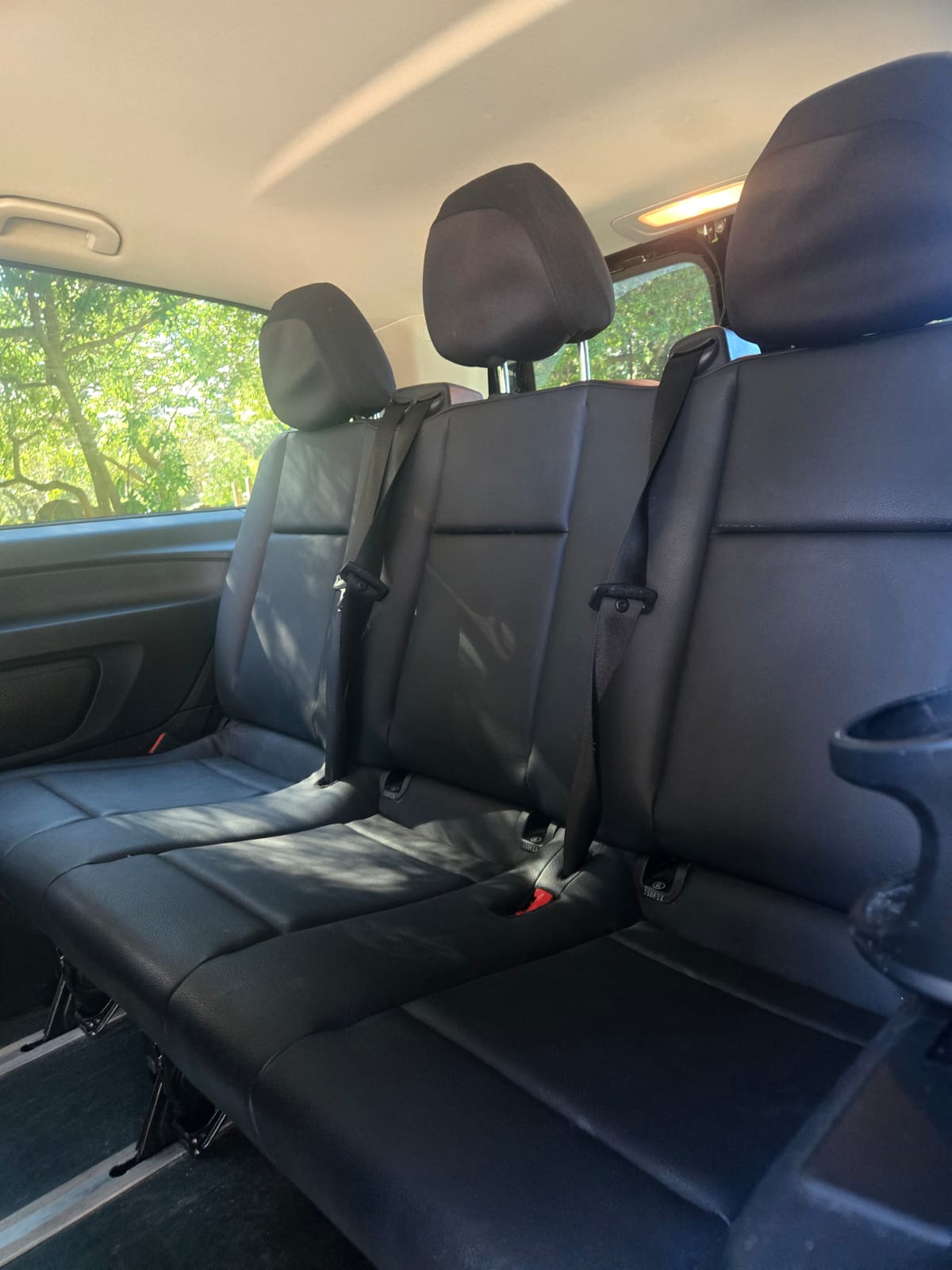 Used 2018 Mercedes-Benz Metris Passenger image 11