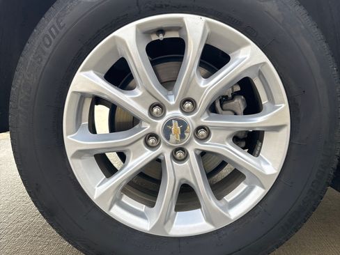 Used 2019 Chevrolet Equinox LT image 22