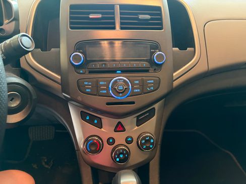 Used 2012 Chevrolet Sonic LT FWD image 9