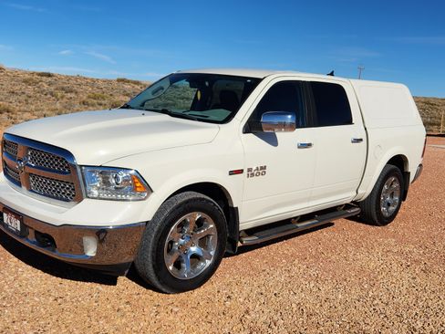 Used 2018 RAM 1500 Laramie w/ Convenience Group image 2