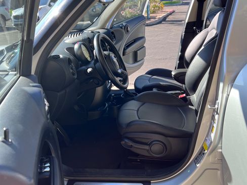 Used 2013 MINI Cooper Countryman S image 9