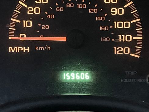 Used 2004 Chevrolet Malibu Classic image 10